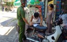 Ra quân lập lại trật tự hành lang an toàn giao thông ở thị trấn Sơn Lư, Quan Sơn